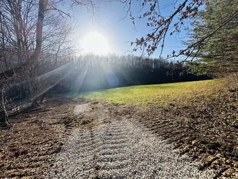 1 Eberle Rd, Mckee, KY 40447 photo 5