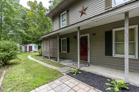 3125 Cat Creek Rd, Stanton, KY 40380