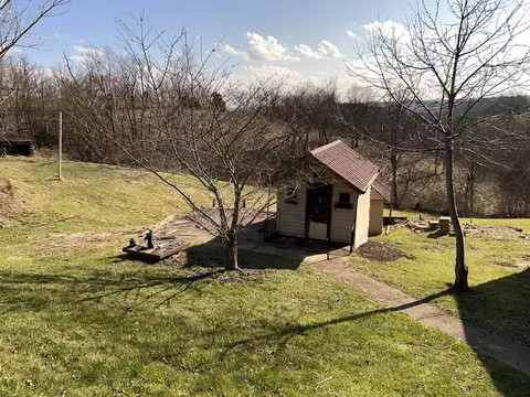 Exterior - 7447 Energy Rd, Ewing, KY 41039 photo 4 of 25