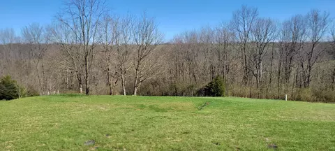134 River Crest Ln, Danville, KY 40422