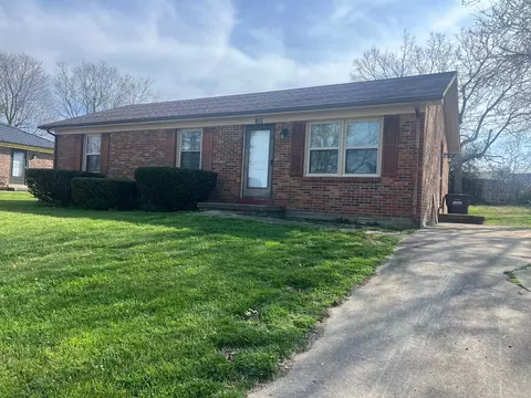 109 Arvin Dr, Lancaster, KY 40444