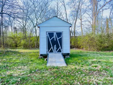 77 Poplar Ave, Burnside, KY 42519 photo 7