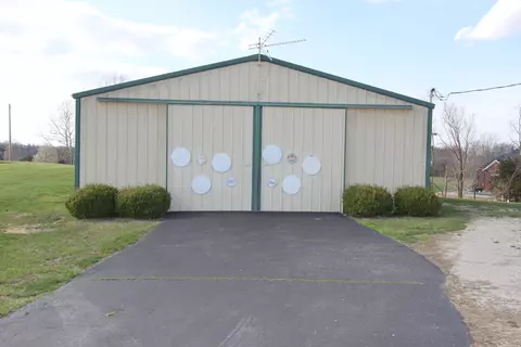 1304 Pumphouse Rd, Lawrenceburg, KY 40342