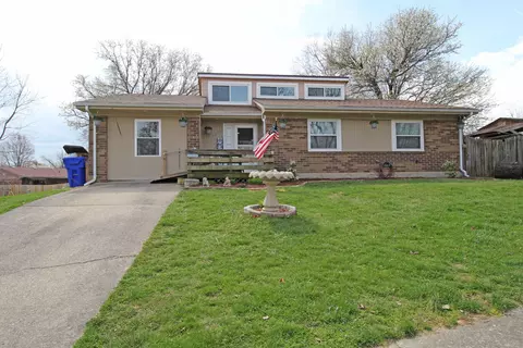 3377 Smoky Mountain Dr, Lexington, KY 40515