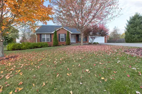 101 Devonne Dr, Mount Sterling, KY 40353