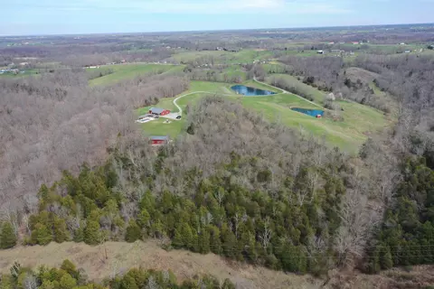 8145 Mackville Rd, Springfield, KY 40069