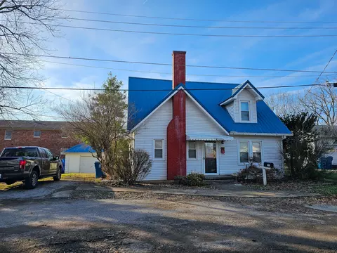 332 N East St, Harrodsburg, KY 40330