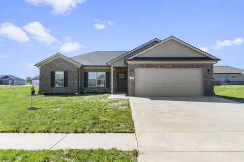 321 Pageant Dr, Richmond, KY 40475