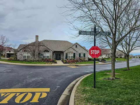 216 Saddle Ridge Cir, Danville, KY 40422