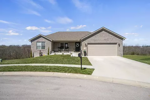 744 Tower Dr, Richmond, KY 40475