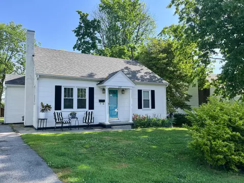 232 Boston Dr, Versailles, KY 40383