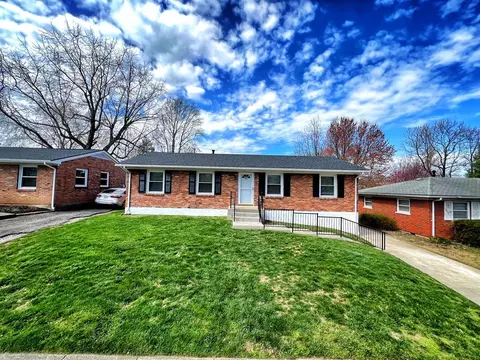 2017 Dogwood Dr, Lexington, KY 40504