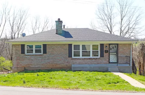 347 Senate Dr, Frankfort, KY 40601