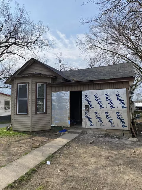 14 Cook Ave, Winchester, KY 40391