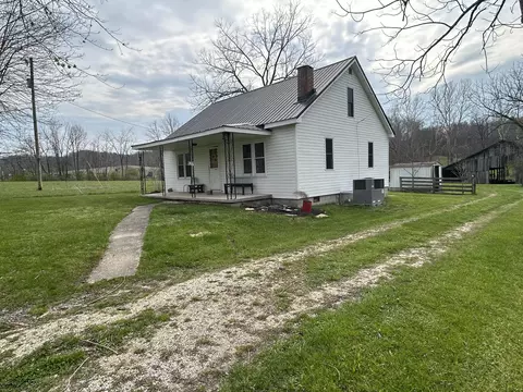 527 Furnace Rd, Stanton, KY 40380
