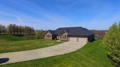 592 Slate Branch Spur Rd, Somerset, KY 42503