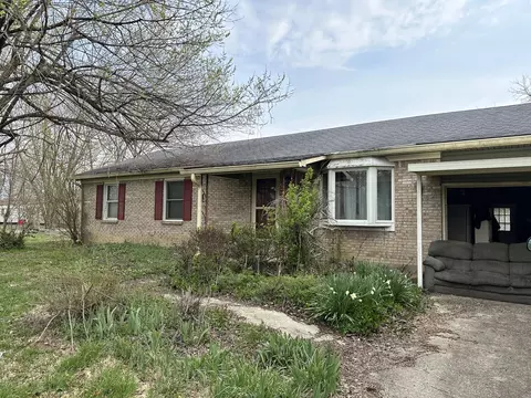 Exterior - 623 Bybee Rd, Waco, KY 40385 photo 2 of 11