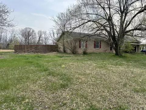 Exterior - 623 Bybee Rd, Waco, KY 40385 photo 11 of 11