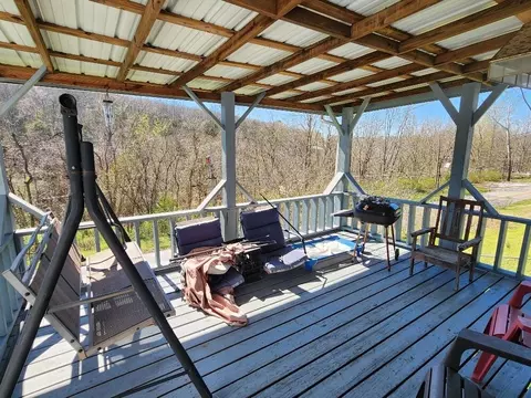 76 E Antioch Ave, Burnside, KY 42519 photo 4