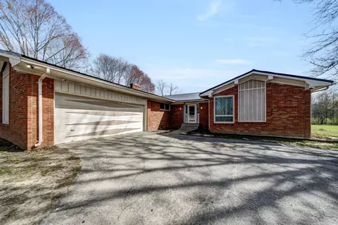 Exterior - 80 Hillside View Ln, Morehead, KY 40351 photo 11 of 12