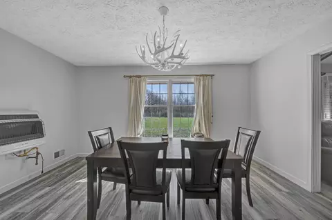 Dining - 80 Hillside View Ln, Morehead, KY 40351 photo 2 of 2