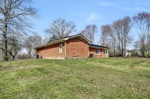 Exterior - 80 Hillside View Ln, Morehead, KY 40351 photo 6 of 12