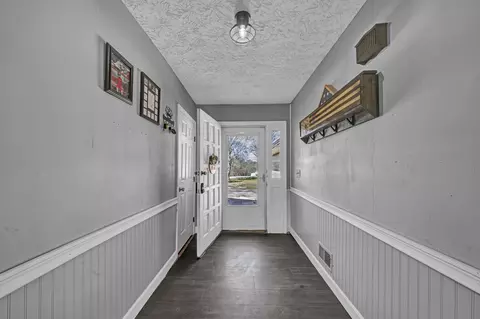 Entry Way - 80 Hillside View Ln, Morehead, KY 40351 photo 3 of 3