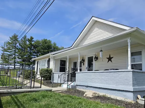 407 W Second St, Perryville, KY 40468 photo 2