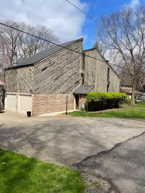 209 Big Eddy Rd, Frankfort, KY 40601