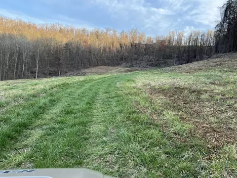 0 S Hisel Hwy 2004 Rd, Irvine, KY 40336