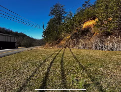 View/Area - 1523 Ky 718, Walker, KY 40997 photo 1 of 1