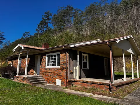 Exterior - 1523 Ky 718, Walker, KY 40997 photo 2 of 4