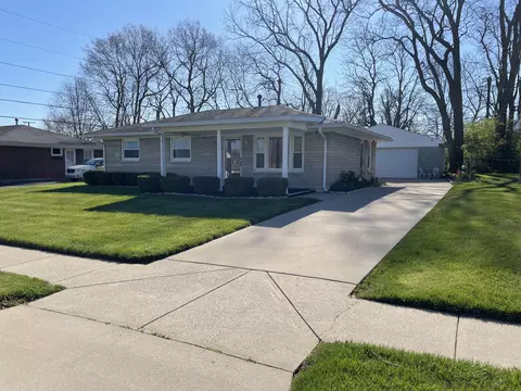 666 Eden Rd, Lexington, KY 40505