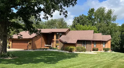 58 Candlewood Dr, Nicholasville, KY 40356