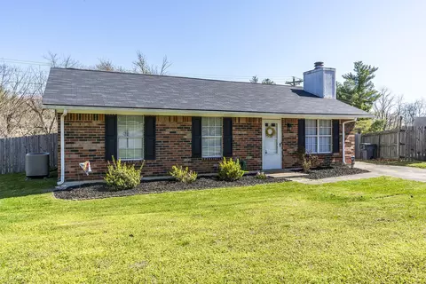1300 Little Pigeon Ct, Lexington, KY 40517