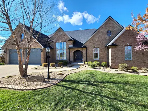 417 Shady Brook Dr, Richmond, KY 40475