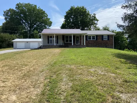 80 Gloria Dr, Stearns, KY 42647