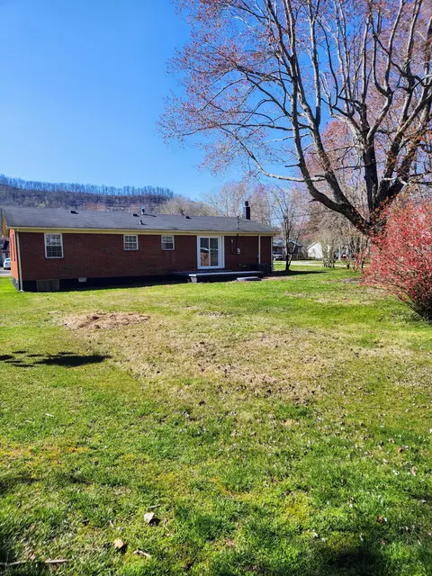162 E Railroad St, Stanton, KY 40380 photo 21