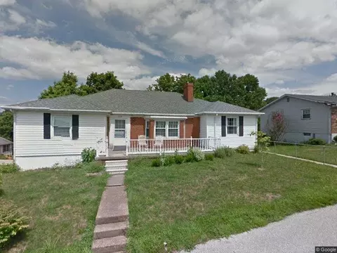 1219 Waller St, Maysville, KY 41056