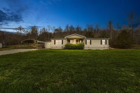 245 Westcott Rd, Morehead, KY 40351