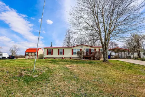 6799 Camargo Levee Rd, Jeffersonville, KY 40337