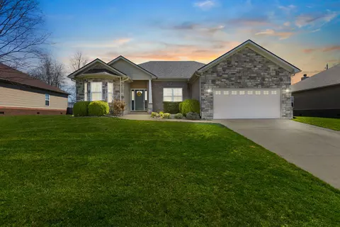 127 Mockingbird Ln, Wilmore, KY 40390