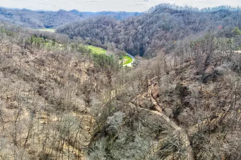 3255 Ky-30, Jackson, KY 41339 photo 1