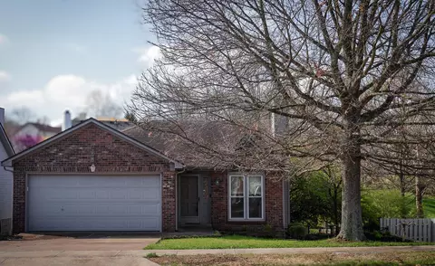 4493 Hartland Parkway Pkwy, Lexington, KY 40515