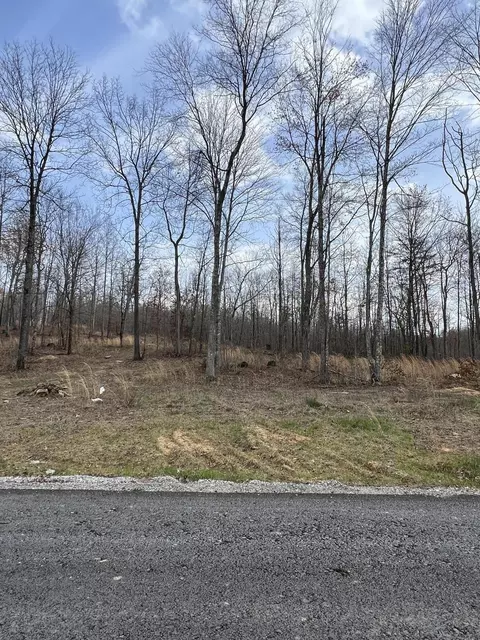 36 Twin Ponds Road, Corbin, KY 40701