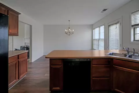 Kitchen - 137 Warren Pass, Georgetown, KY 40324 photo 1 of 2