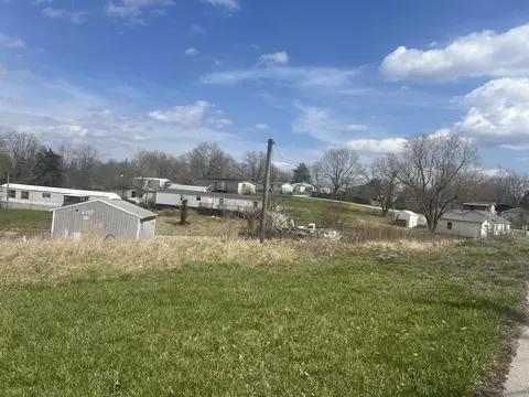 124 Frances Dr, Richmond, KY 40475