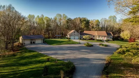 530 Water Works Rd, Jamestown, KY 42629