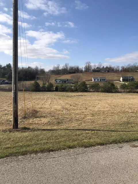 121 Fay St, Jeffersonville, KY 40337