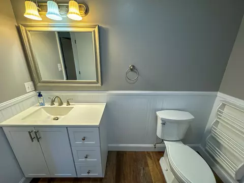 Bath - 119 Blue Ridge Dr, Berea, KY 40403 photo 9 of 9
